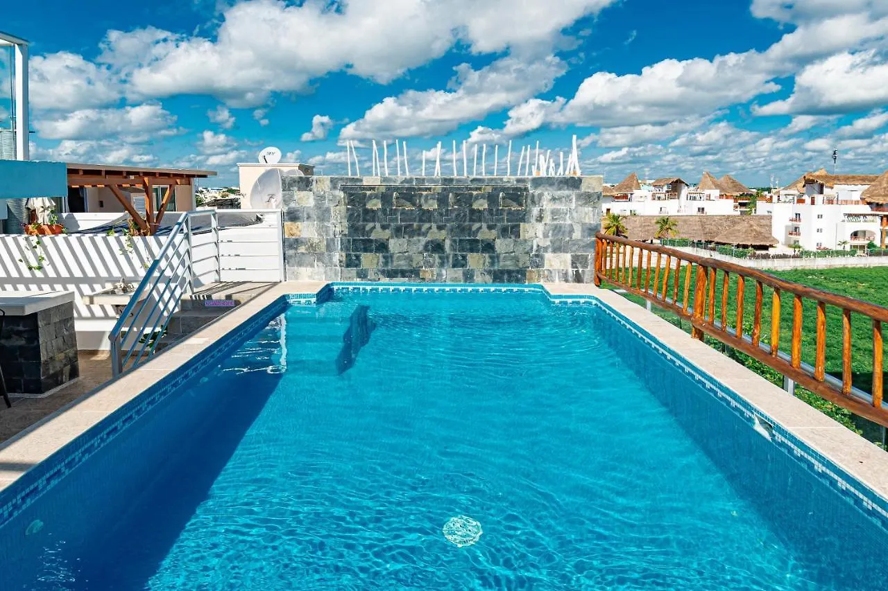 Hotel Boutique Rato 10 Playa del Carmen 4*,
